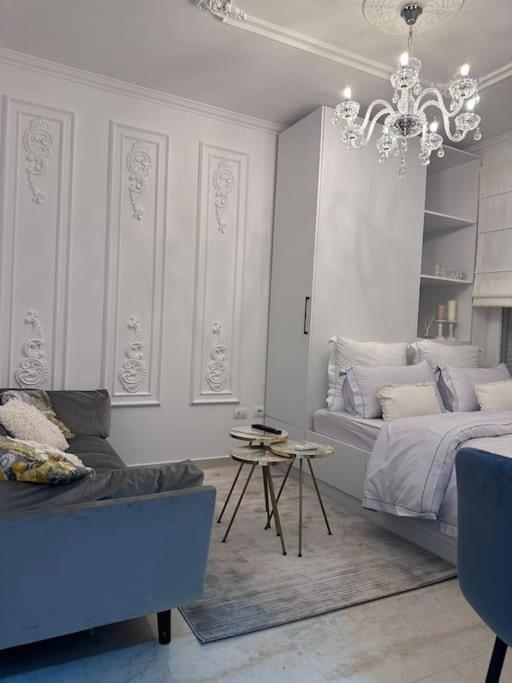 The Artist'S Loft Near Center Apartment Tirana Exterior photo